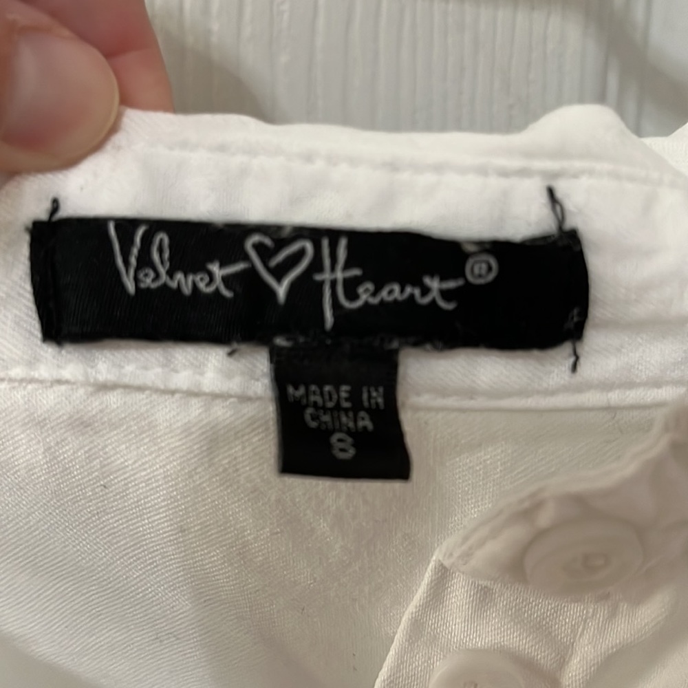 white button blouse - Picture 2 of 4